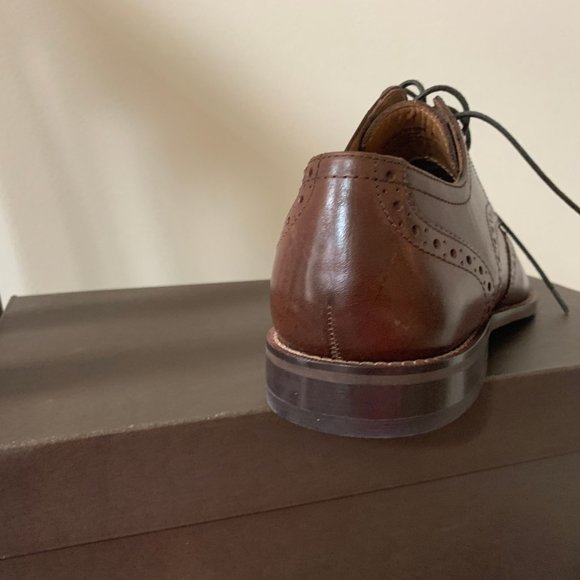 NIB Florsheim Marino Wing Tip Brown 8 1/2 D - Picture 3 of 6